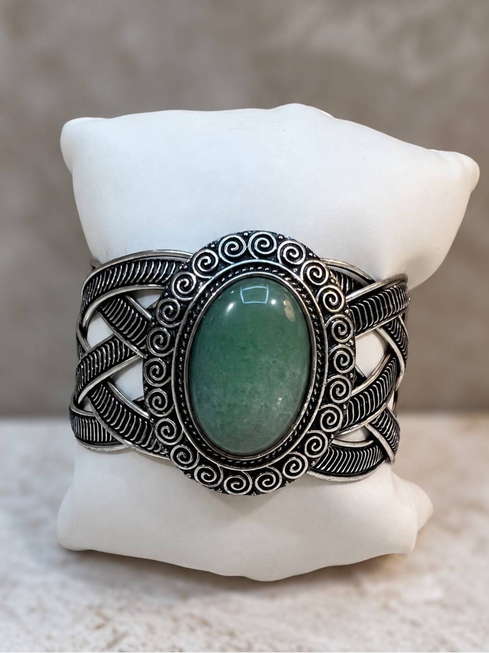 Western Boho Green Stone Silver-Tone Wide Cuff Bracelet